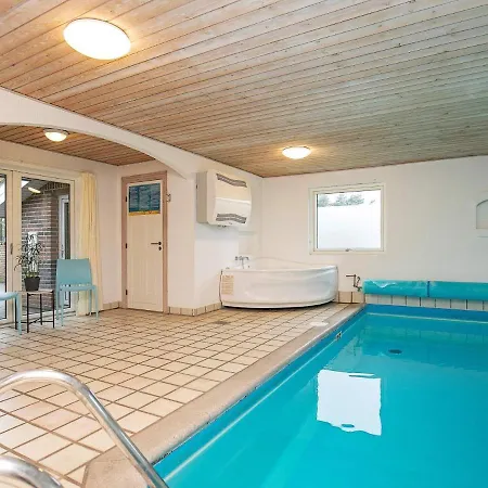 Holiday home 10 Person In Bl Vand Ho